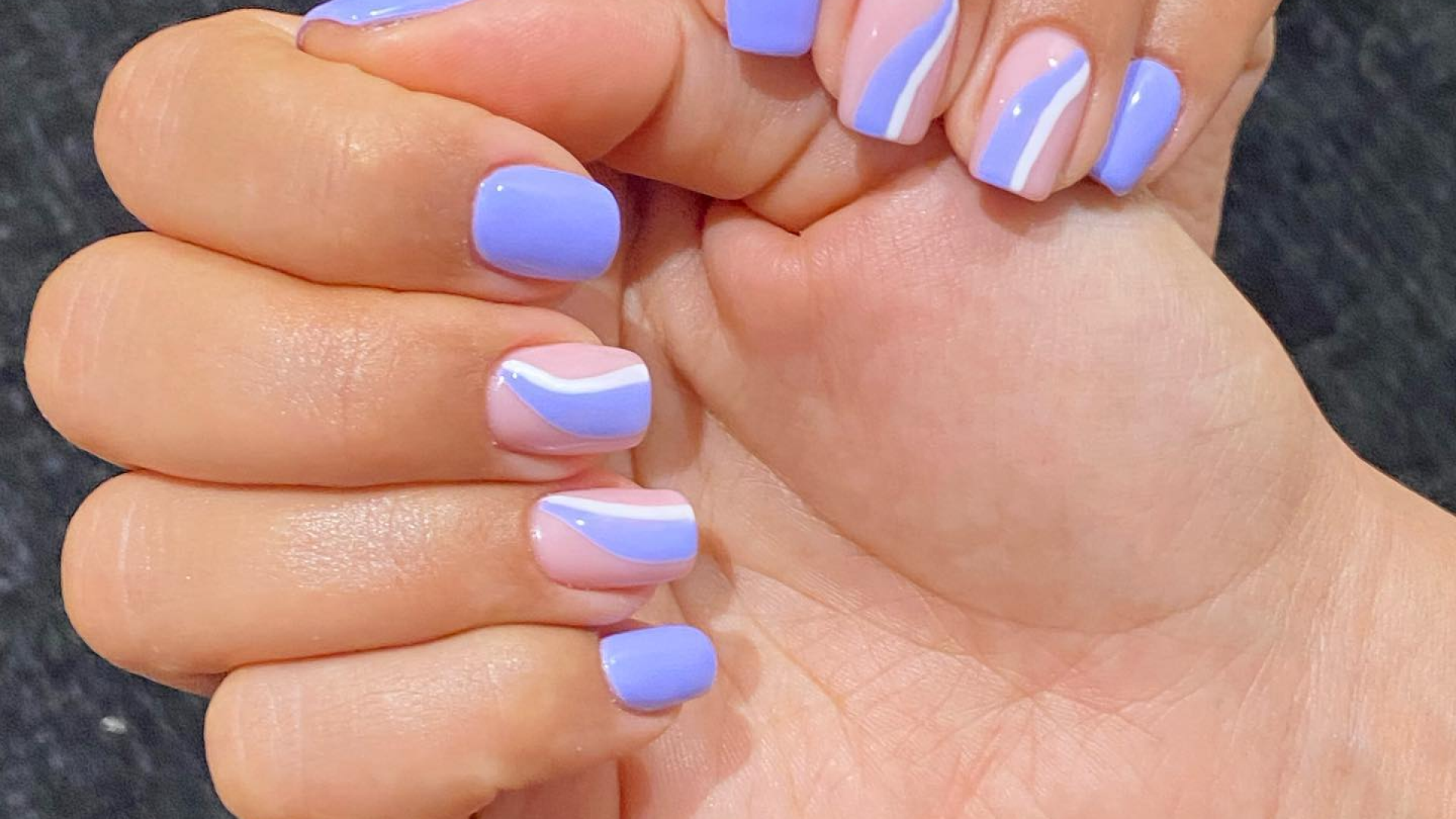 JADE NAIL BAR