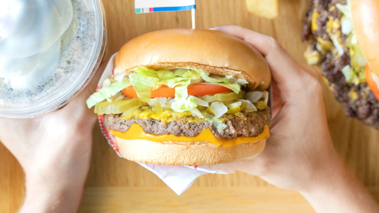 FAT BURGER