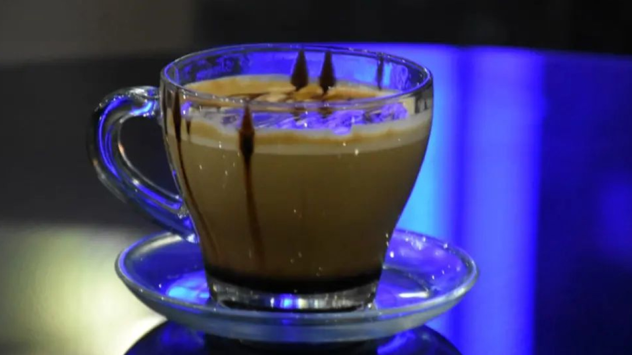 CAFE COUPOLE