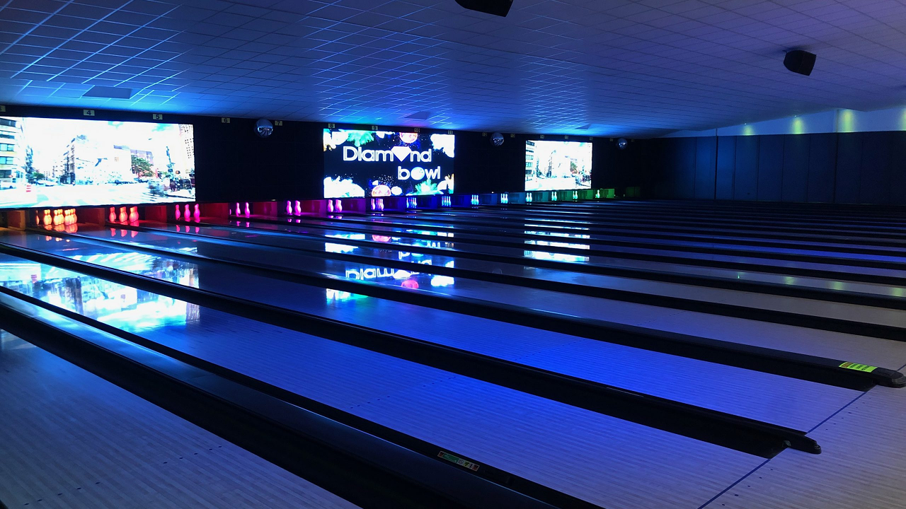 DIAMOND BOWLING  