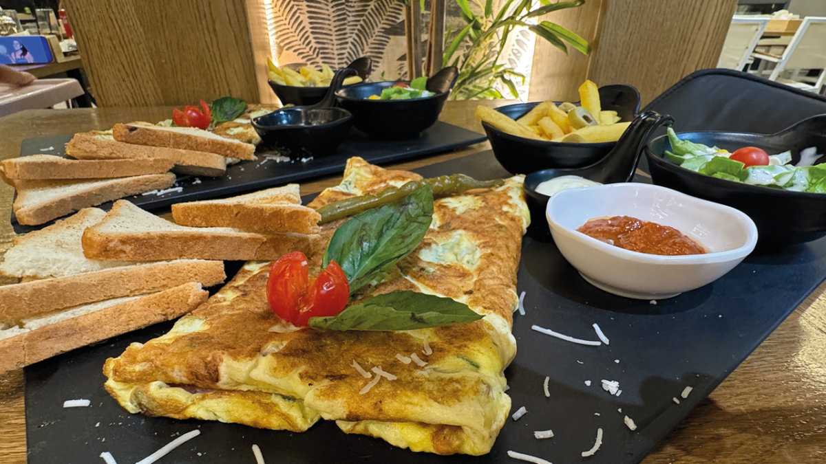 FLAVIA CAFE RESTO  